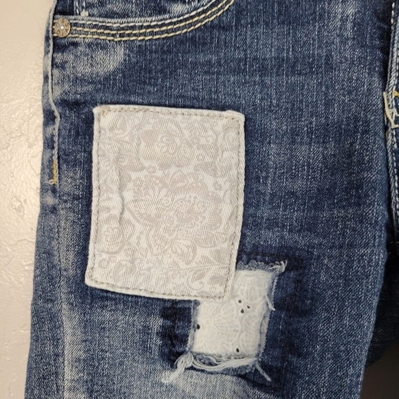 Vigoss The Jagger Bermuda Shorts Girl Sz 10 Medium Wash Patchwork Grey Floral - Picture 2 of 7